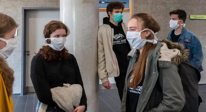 告急!全德口罩防护服缺口上亿!—联邦政府紧急补贴千万欧元鼓励工厂生产医护用品