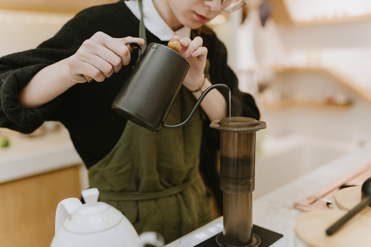 什么是工作签/工签类型/申请程序/薪资要求/ICT签证对比，这些你都知道了吗？